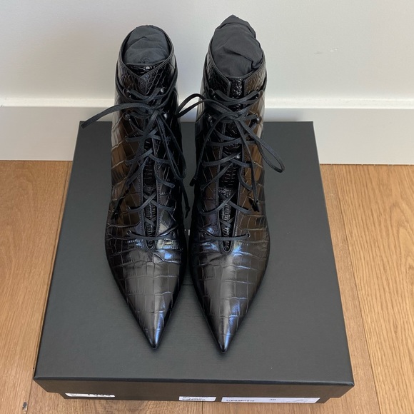 NIB Saint Laurent Kiki 55 Lace Up booties - Picture 2 of 10